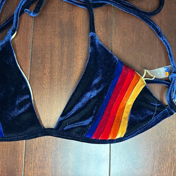 Aviator Nation 5 Stripe Velvet Triangle Bikini Top – Black (Size M, NWT) - Picture 3 of 6